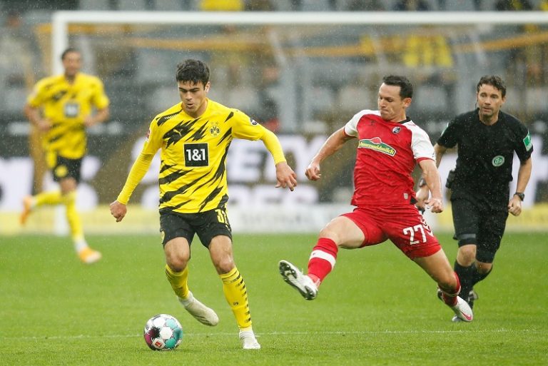Soi kèo SC Freiburg vs Borussia Dortmund vào 20h30 ngày 21/8/2021 - Soikeo AI